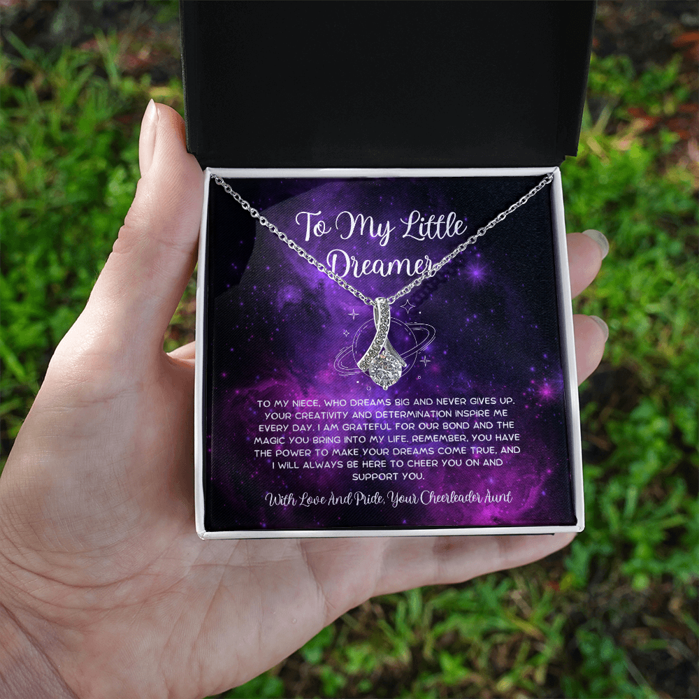 To My Little Dreamer - From Aunt to Niece Alluring Beauty Necklace