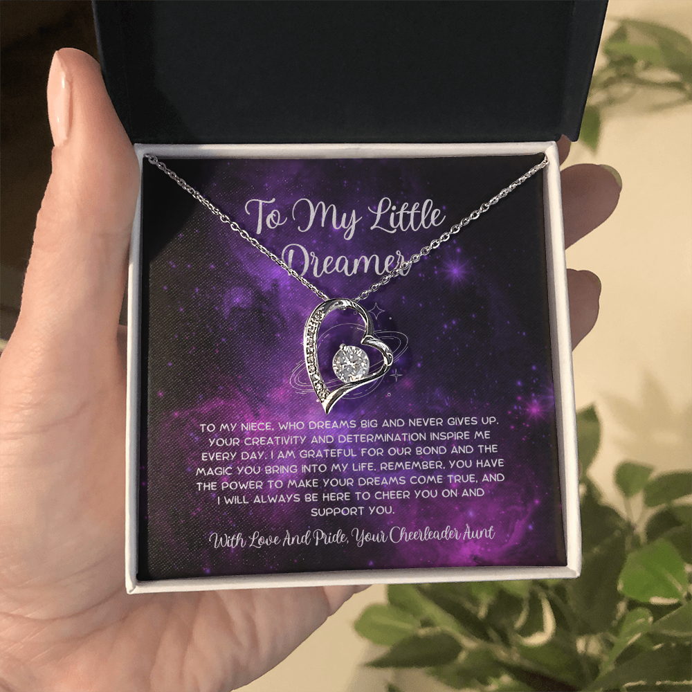 To My Little Dreamer - From Aunt to Niece Forever Love Necklace
